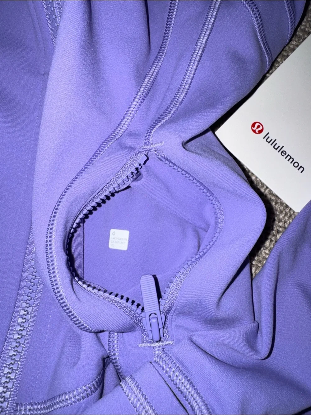 Lululemon cropped define jacket